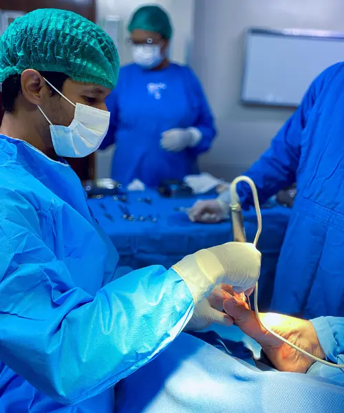 Dr. Bruno Air - Especialista em Cirurgia Percutânea de Joanetes
